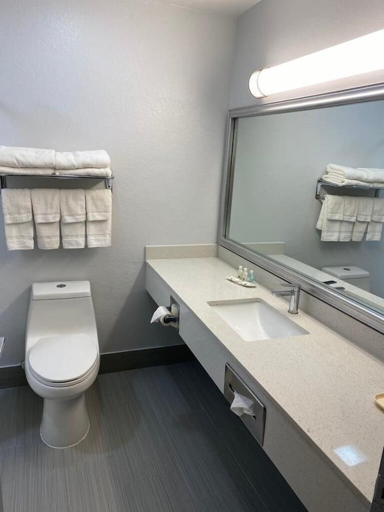 Quality Hotel
