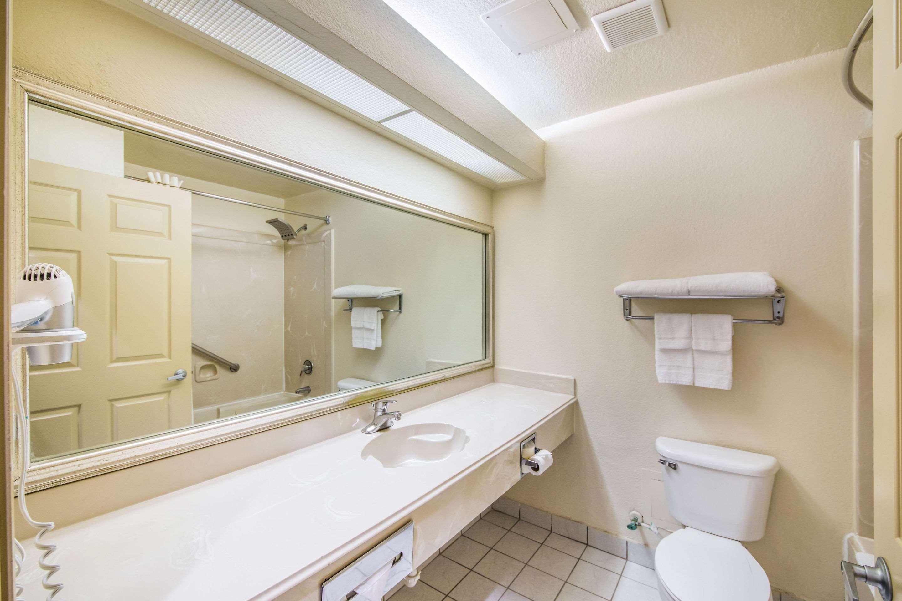 Hotel Quality Bastrop